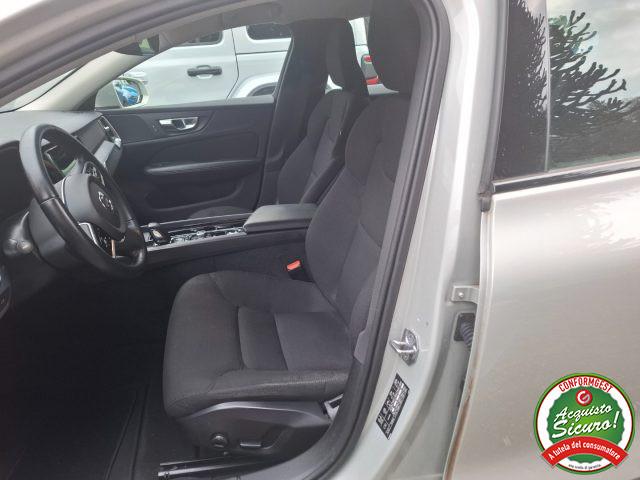 VOLVO V60 Cross Country B4 (d) AWD Geartronic Business Pro Line