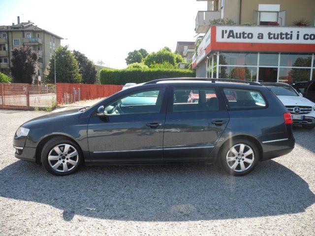 VOLKSWAGEN Passat Variant 2.0 TDI DPF DSG Highline -Ok NEOPAT.- UniPROPRIET.