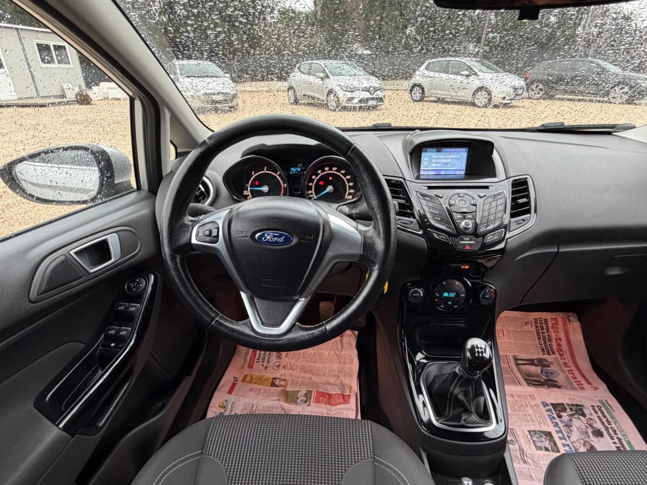 Ford Fiesta 1.5 TDCi 75CV 5 porte Titanium