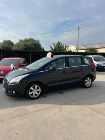 Peugeot 5008 1.6 HDi 112CV Premium