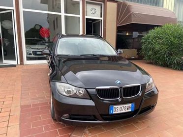BMW 320 320d Touring Futura 177cv