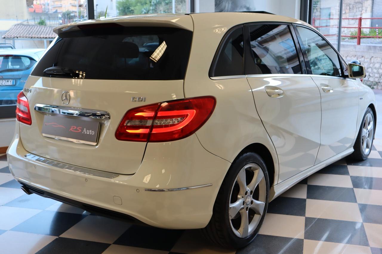 Mercedes-benz B 200 CDI BlueEFFICIENCY Premium