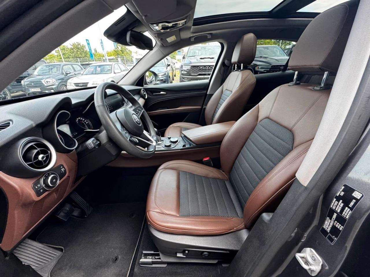 Alfa Romeo Stelvio 2.0 Turbo 200 CV AT8 Q4 Executive