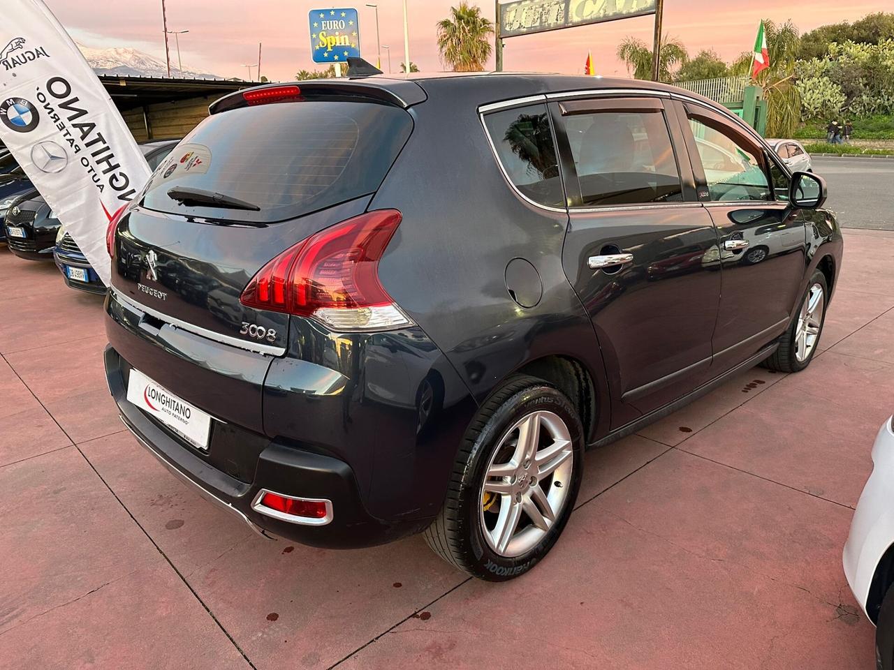 Peugeot 3008 1.6 HDi 115CV Allure