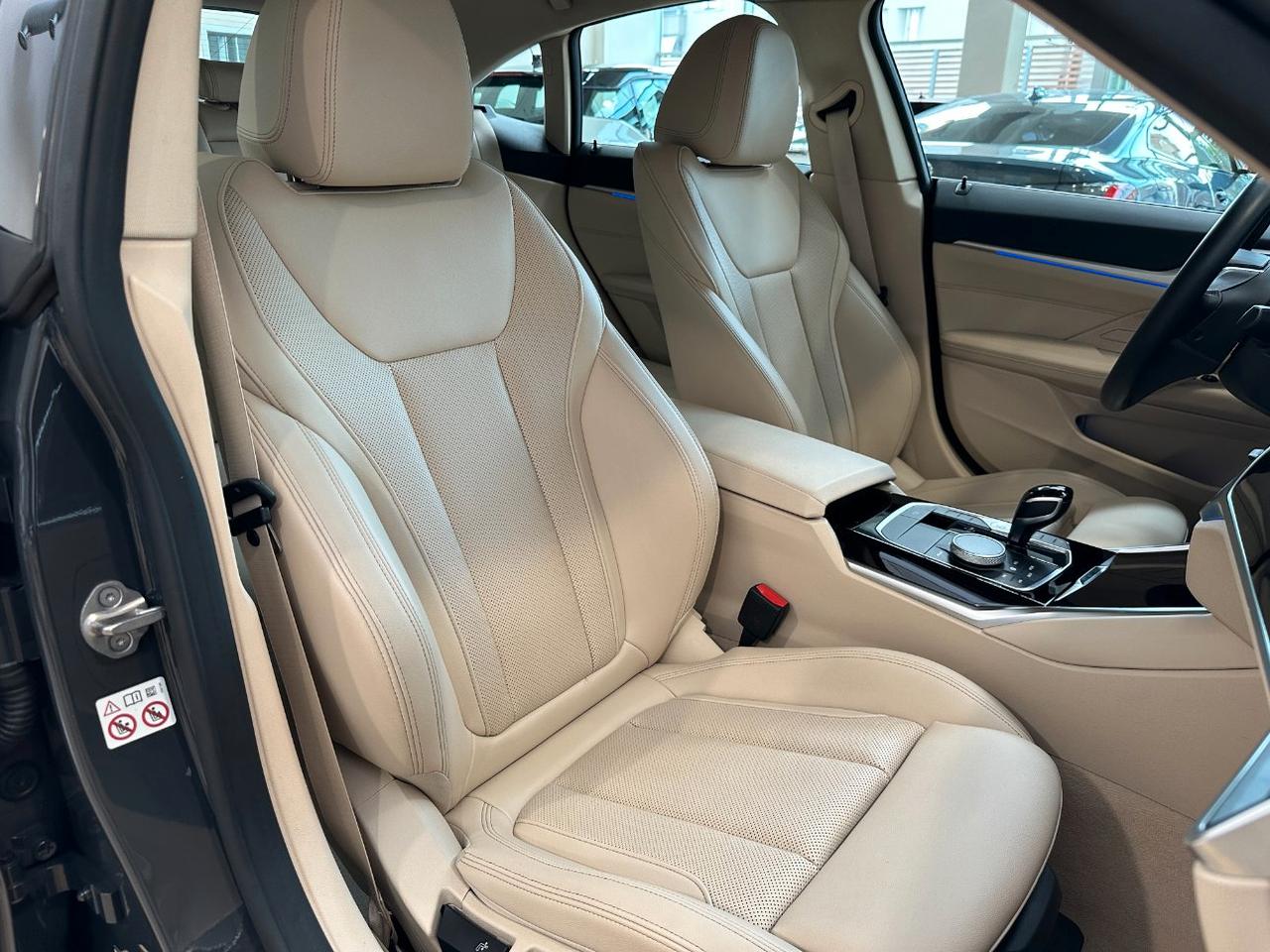 BMW 420 d Gran Coupe mhev 48V Sport-18"-Camera-Carplay-IVA