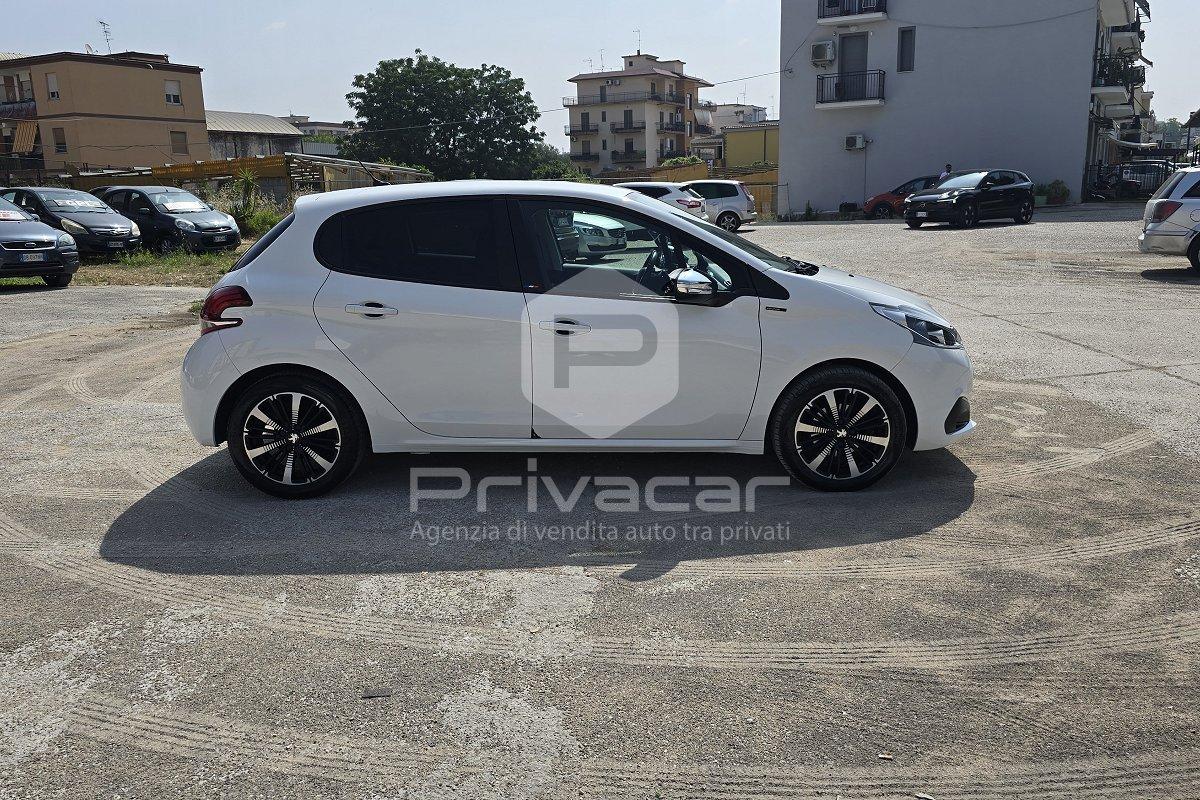 PEUGEOT 208 1° serie PureTech 82 Stop&Start 5 porte Signature