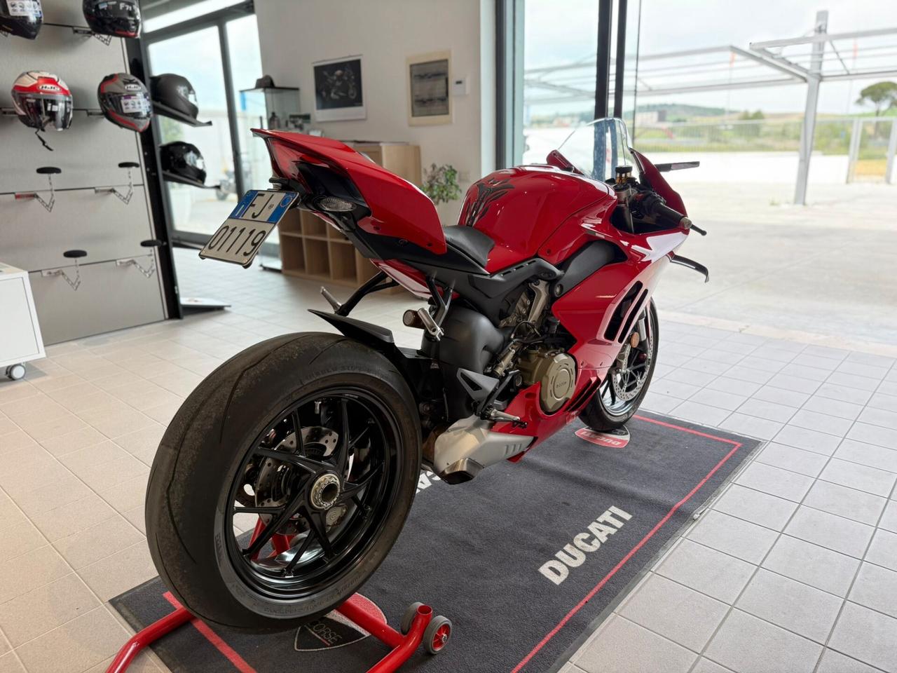 Ducati Panigale V4 BASE MY 2024 UNICO PROPRIETARIO