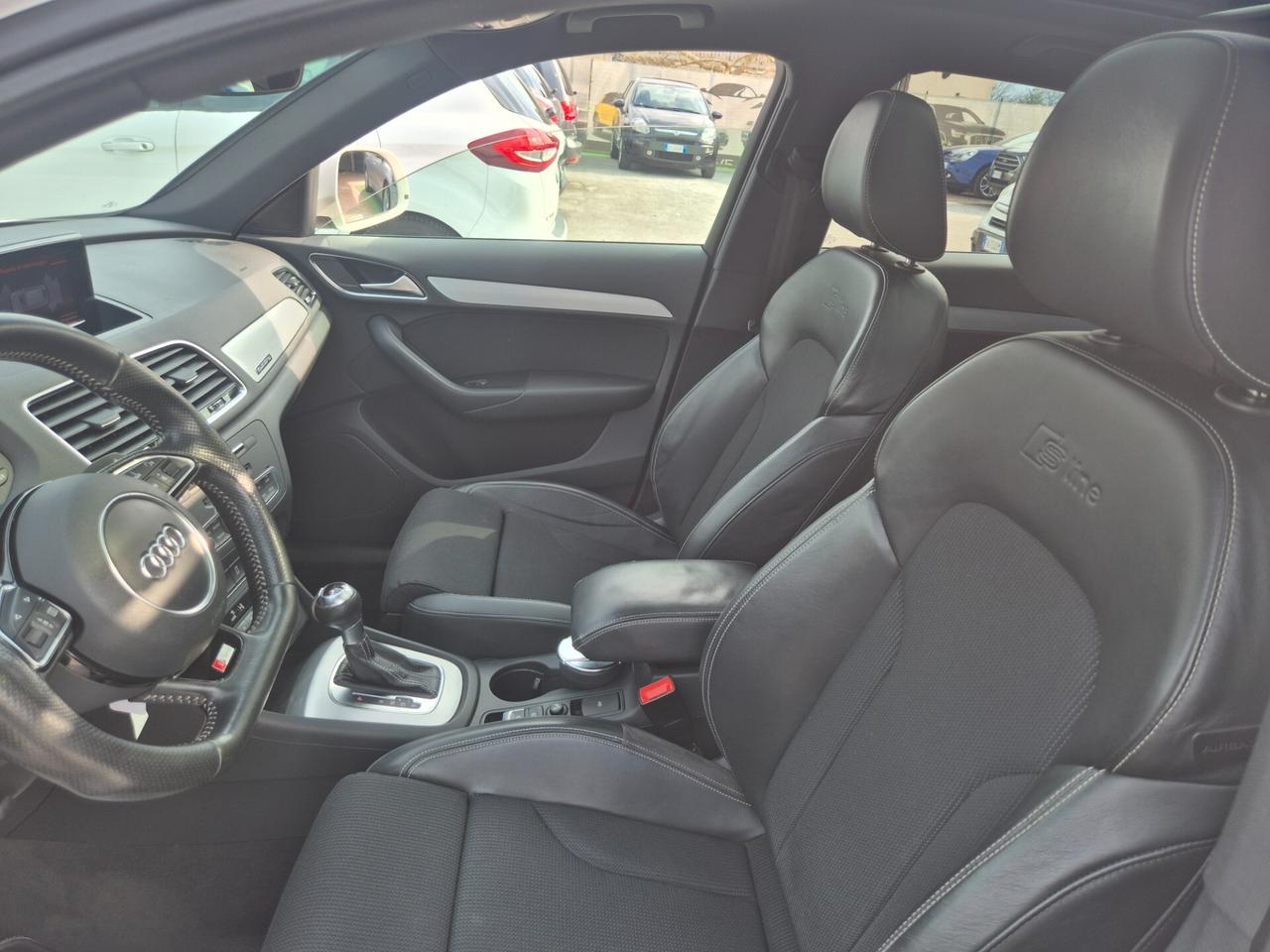 Audi Q3 2.0 TDI 150 CV quattro S tronic S-LINE