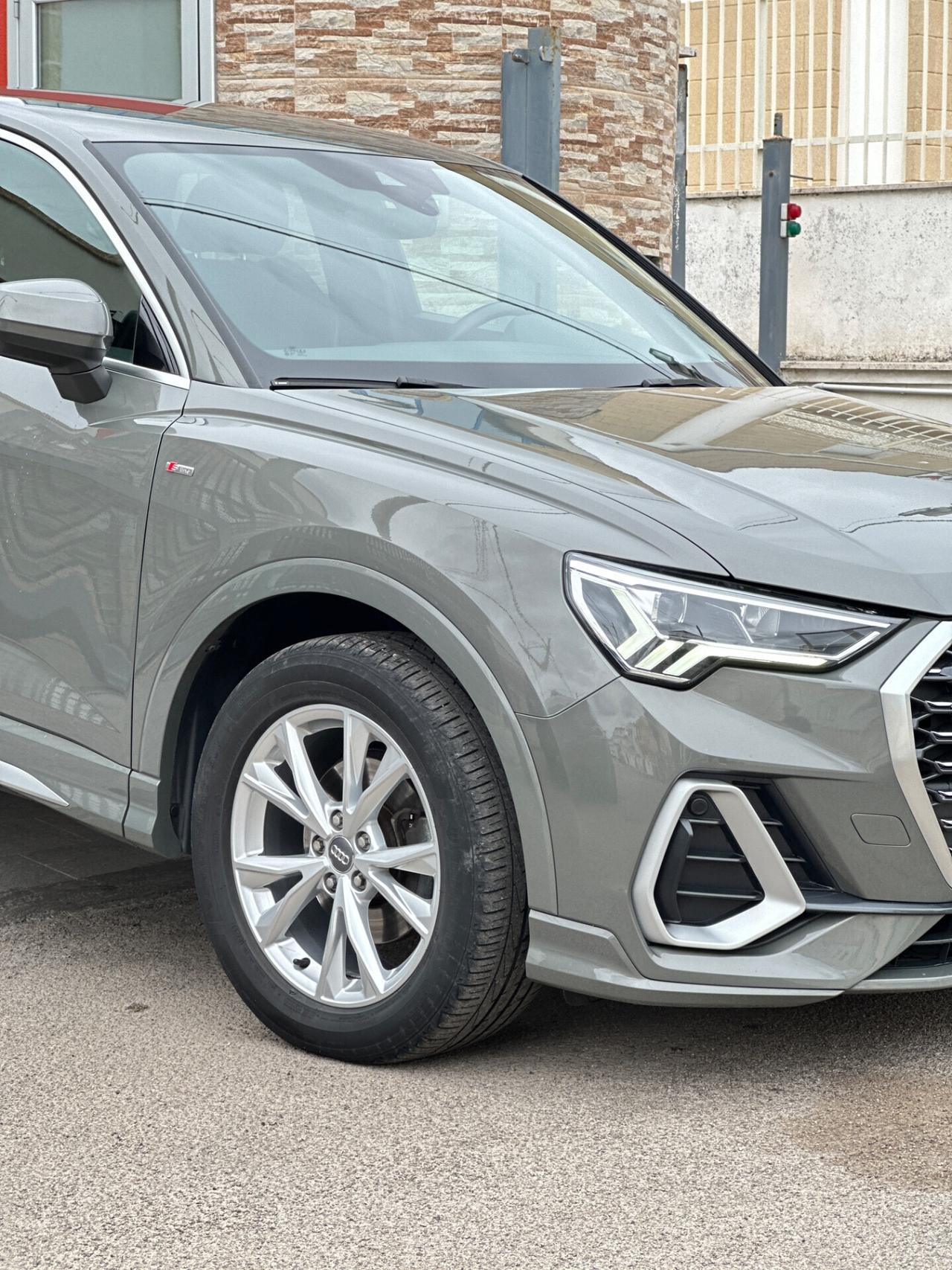 Audi Q3 Sportback 35 TDI S tronic x2 S-line edition-2021