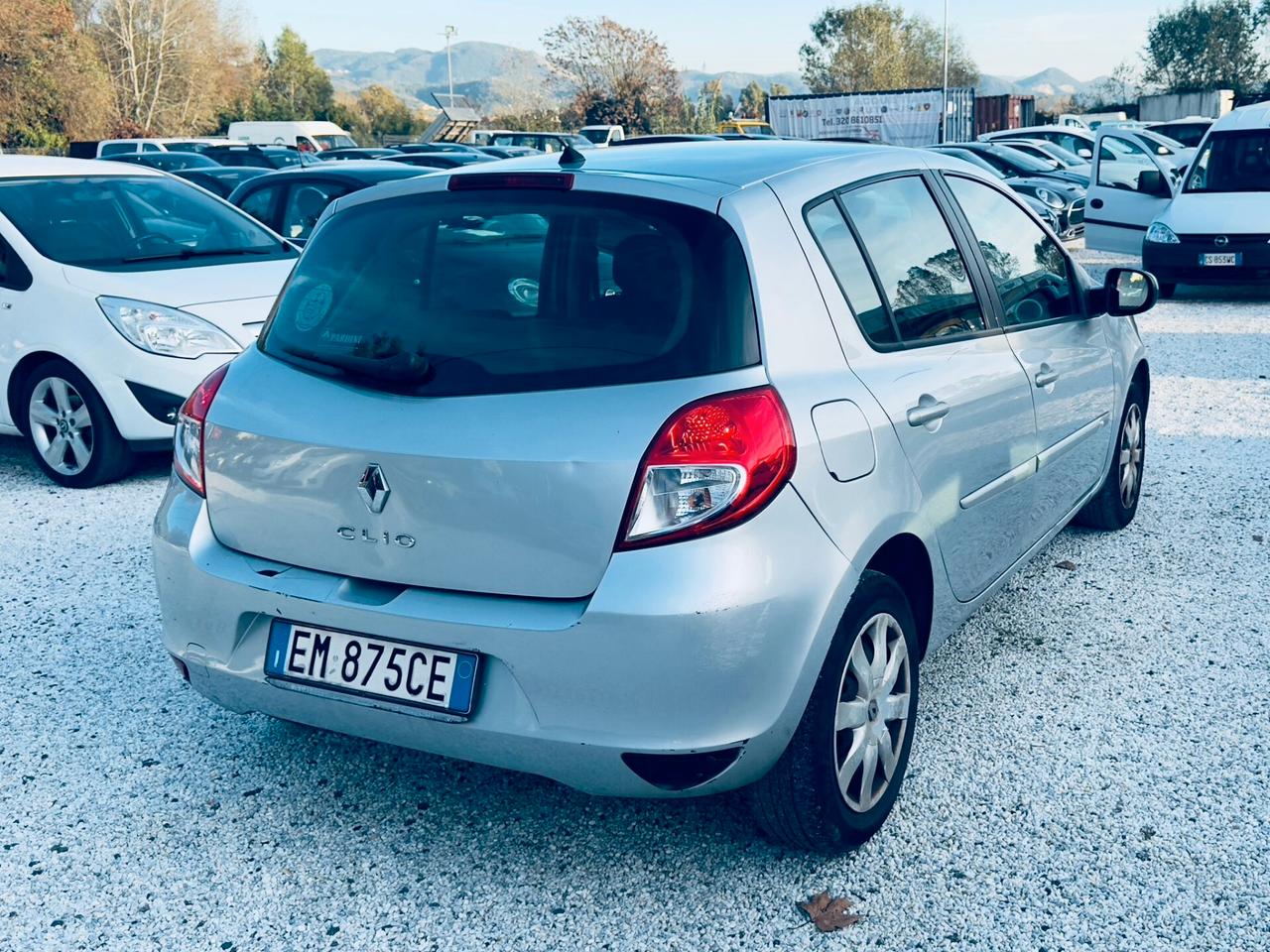 Renault Clio 1.2 16V 5 porte Live!
