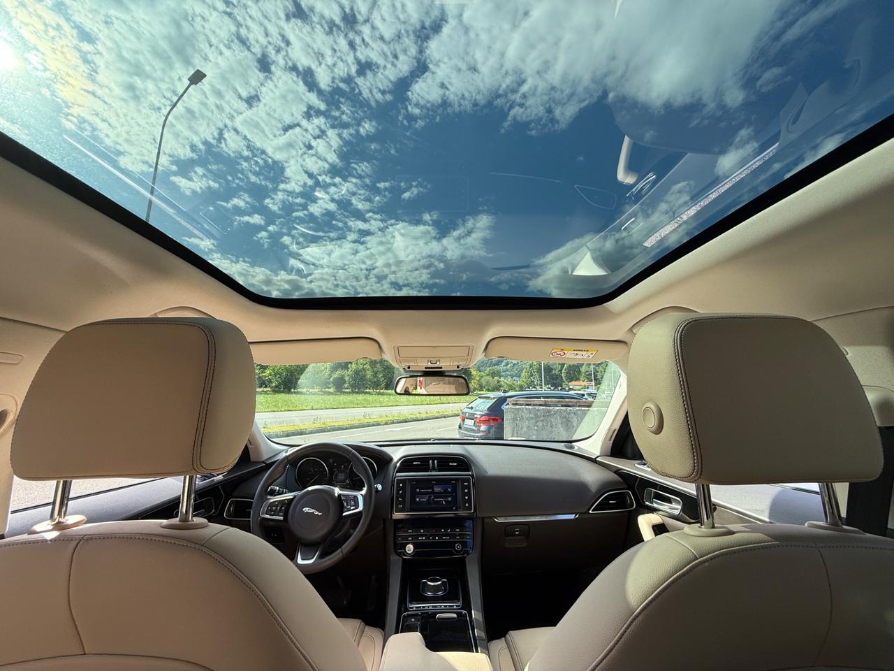 JAGUAR F-Pace 2.0 D 180 CV AWD aut. Portfolio 2018