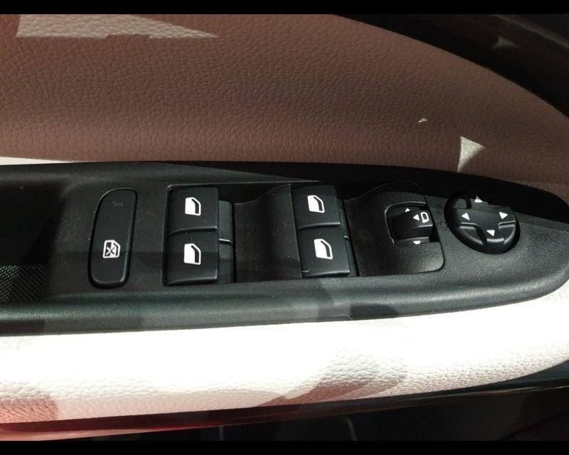 FIAT 600 (2023-->) Hybrid 100 CV DCT MHEV La Prima