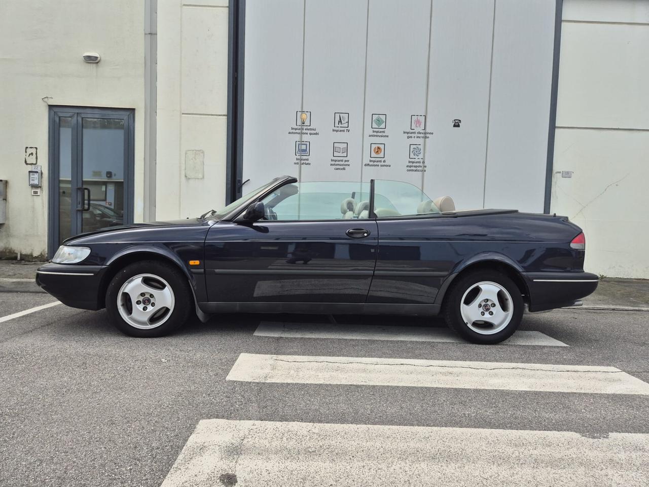 Saab 9-3 2300 i