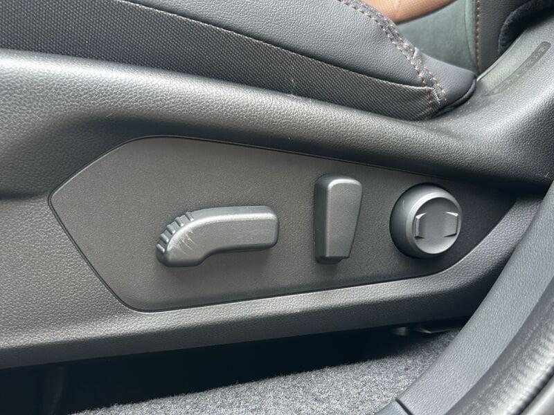 Subaru Forester 2.0 e-Boxer Premium auto