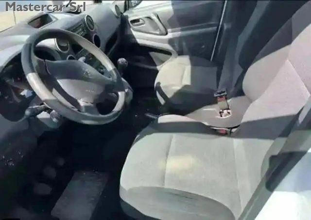 PEUGEOT Partner Tepee 1.6 BLUEHDI 75CV 5 posti N1 E6 - FM352BC