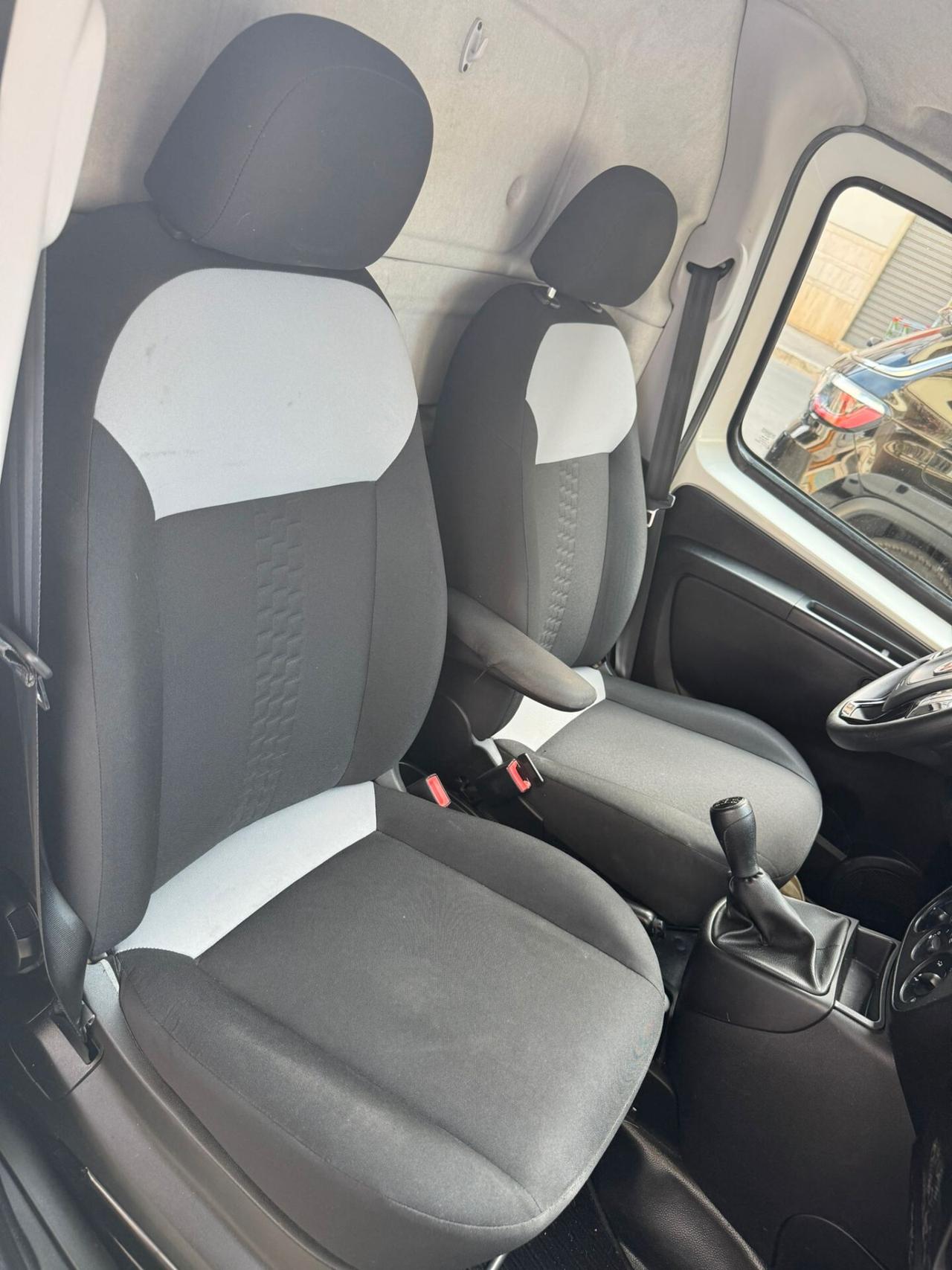 Fiat Fiorino 1.3 MJT 95CV Cargo SX