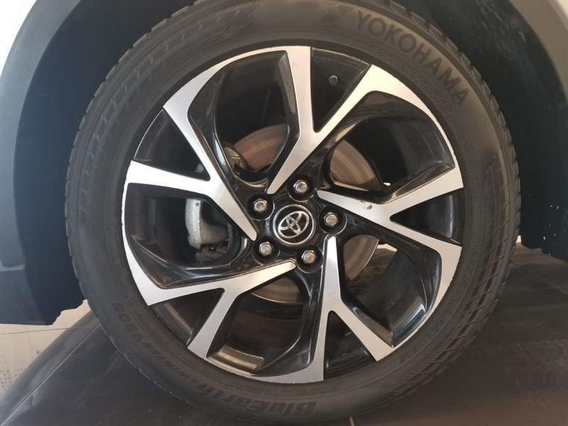 Toyota C-HR 1.8 Hybrid E-CVT Trend AUTOCARRO