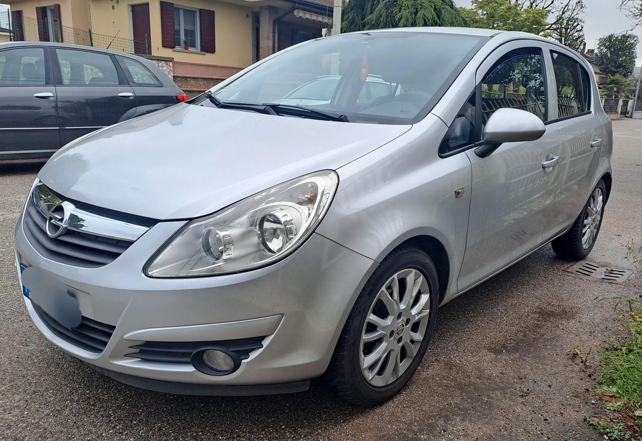 Opel Corsa GPL
