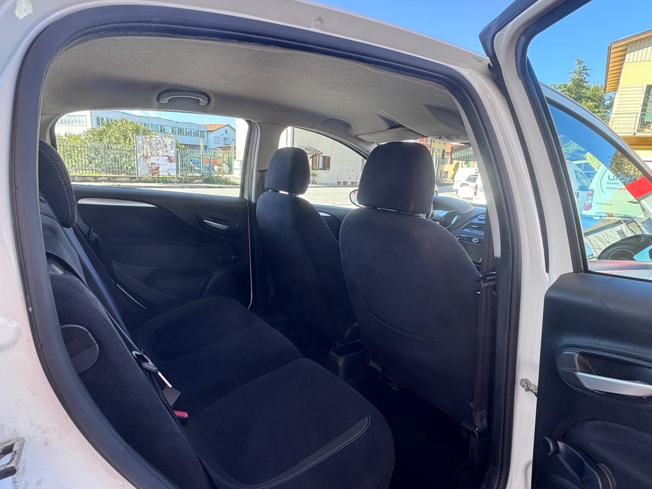 Fiat Punto 1.4 8V 5 porte Natural Power Street