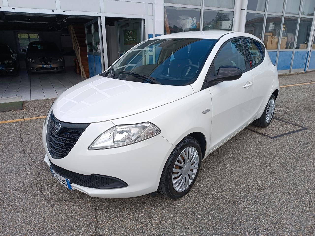 Lancia Ypsilon 1.2 69 CV 5 porte Elle