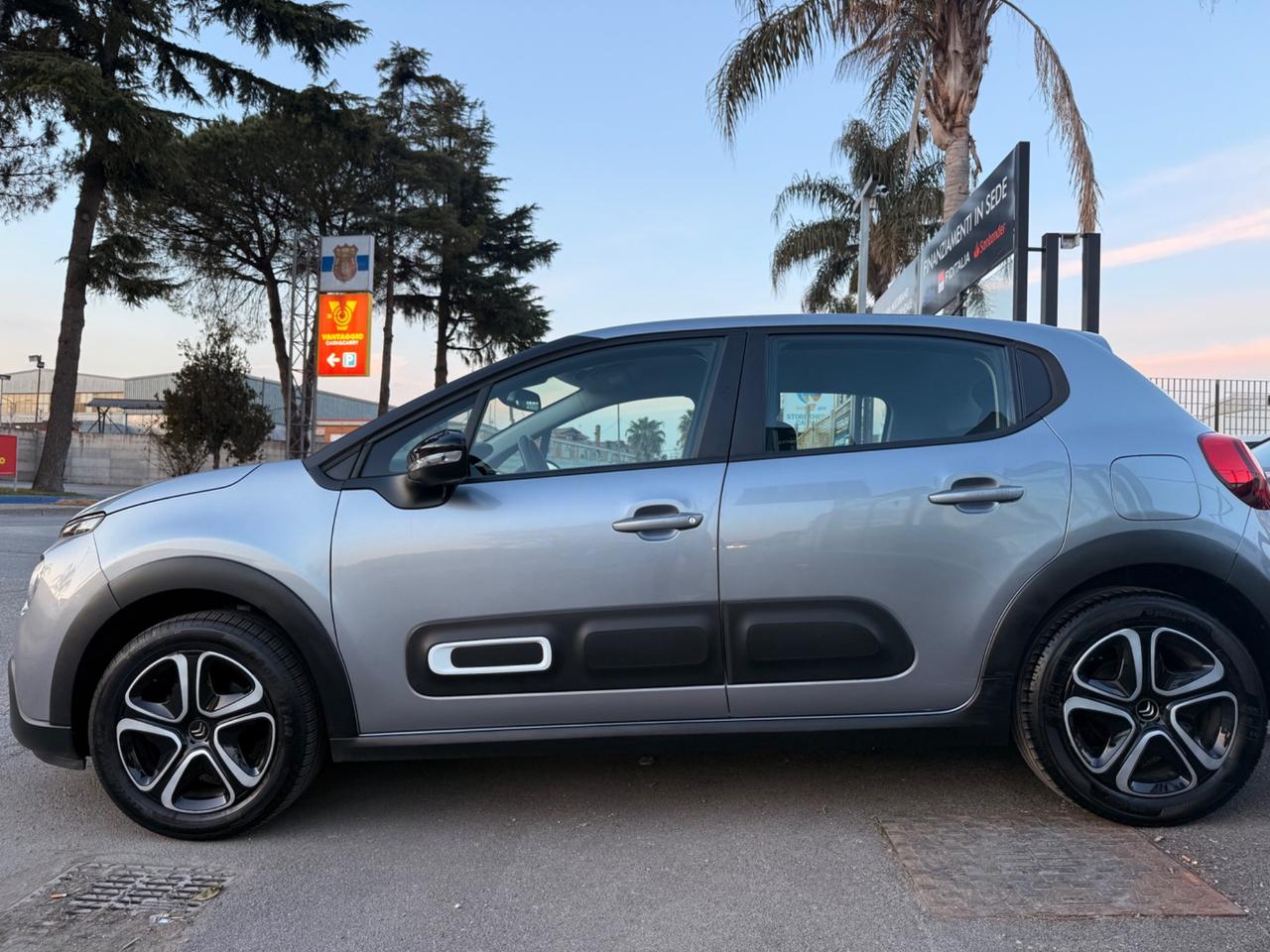 Citroen C3 BlueHDi 100 S&S Shine 2021