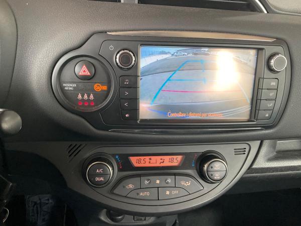 Toyota Yaris 5 Porte Yaris 5p 1.0 Lounge