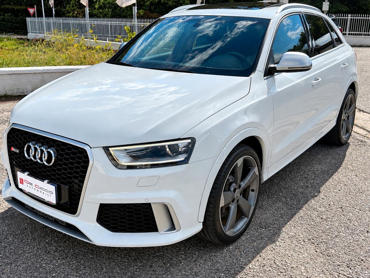 Audi Q3 RS 2.5 TFSI quattro S tronic Tetto