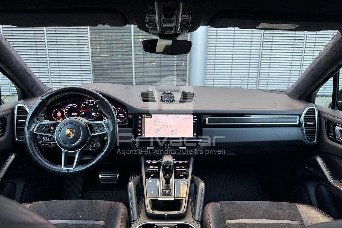 PORSCHE Cayenne Coupé 4.0 GTS