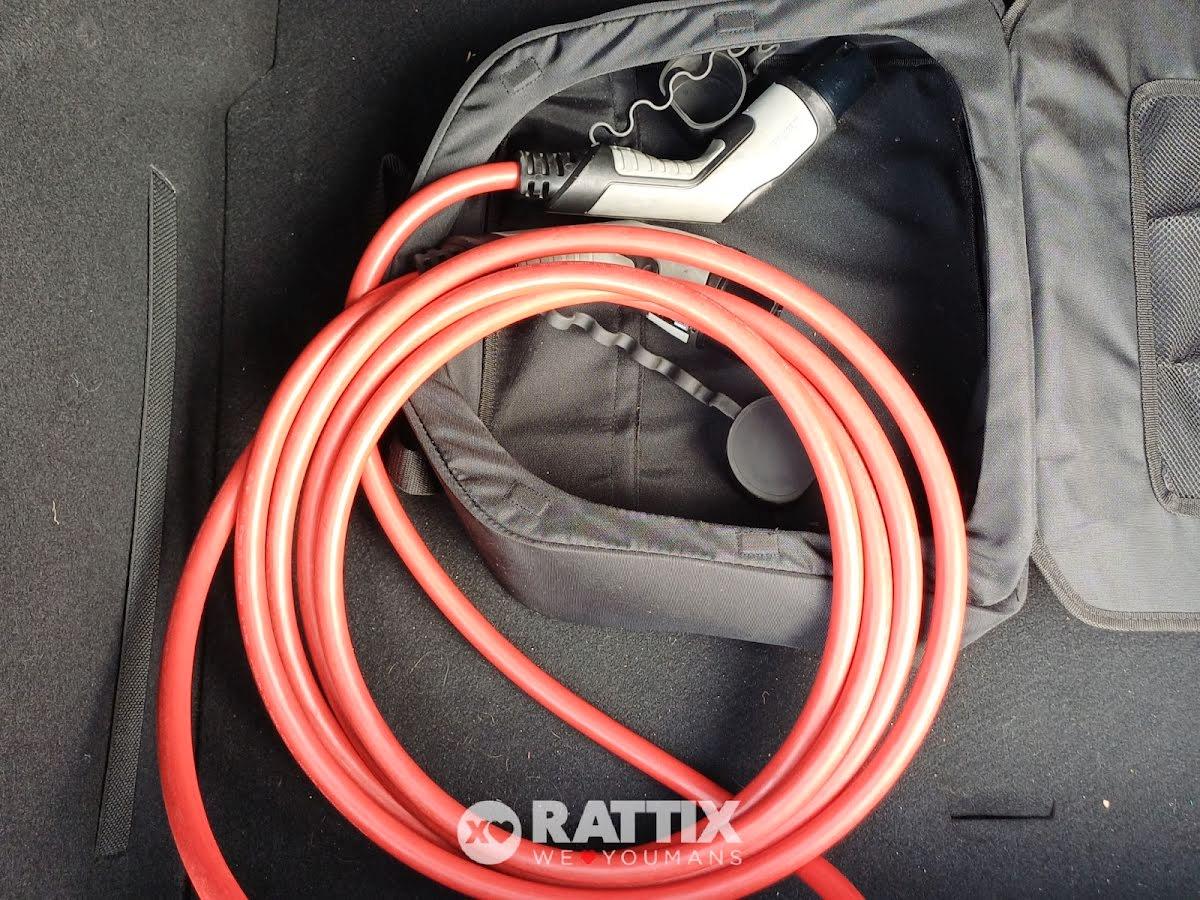 Peugeot e-208 motore elettrico 100kW GT