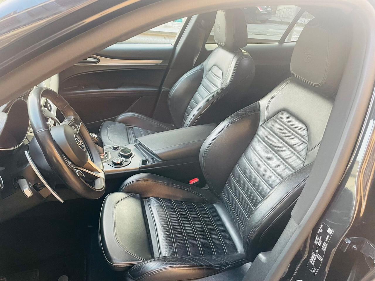 Alfa Romeo Stelvio 2.2 Turbodiesel 210 CV AT8 Q4 Sport Edition Black
