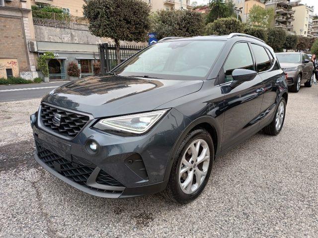 SEAT Arona 1000 ECOTSI FR 110CV NAV CARPLAY CAM"17 ITALIA