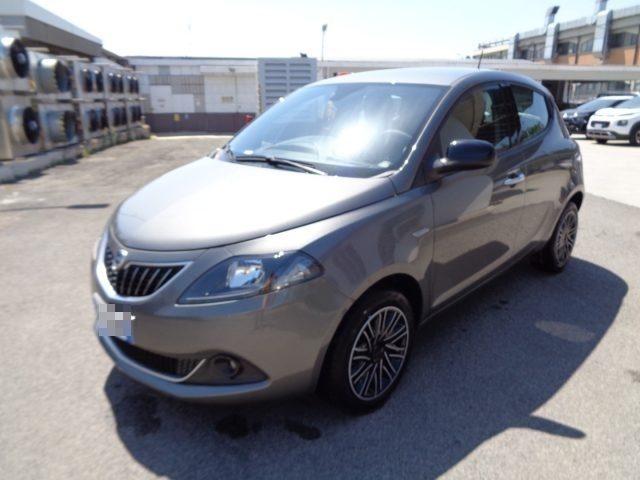 LANCIA Ypsilon 1000 HYBRID GOLD 70CV 5 PORTE CARPLAY PDC ITALIA