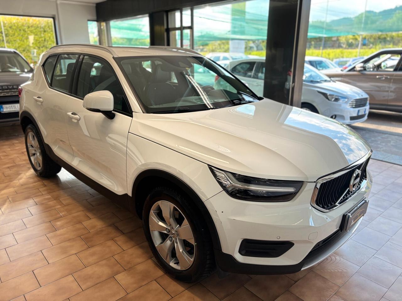 Volvo XC40 2.0 d3 Business Plus *IVA22%*EURO6D-TEMP