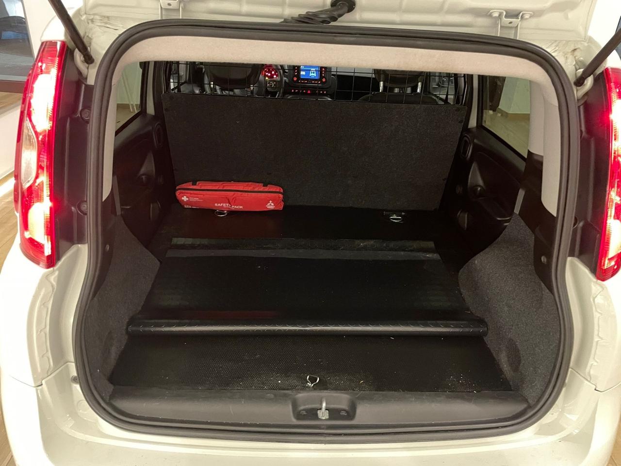 Fiat Panda 1.0 S&S Hybrid Van 2 posti AUTOCARRO