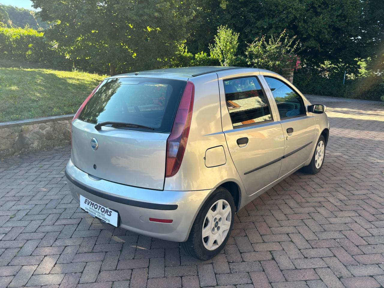 Fiat Punto 1.2 5 porte 60 CV OK NEOPATENTATI