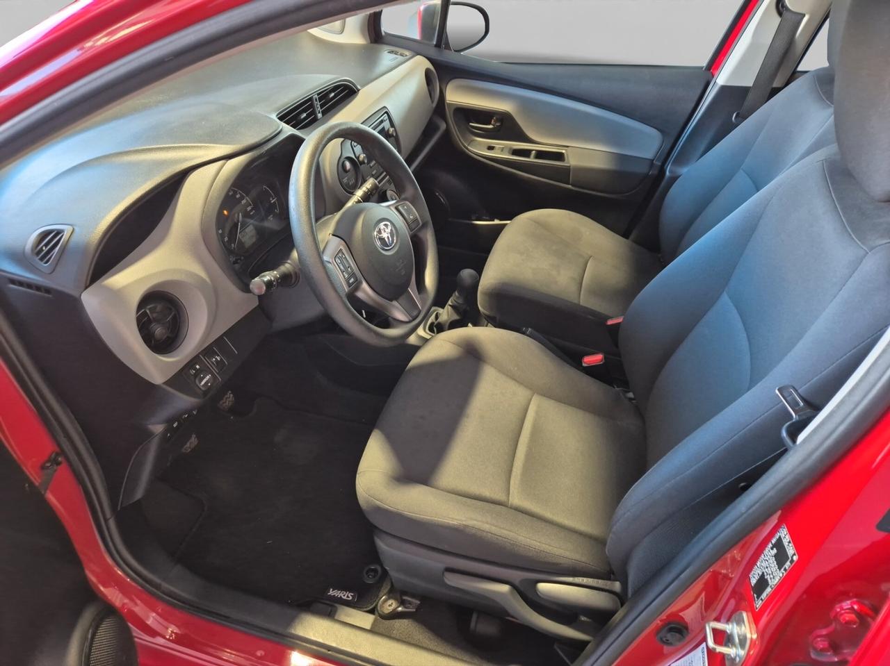 Toyota Yaris 1.0 72 CV 5 porte Cool