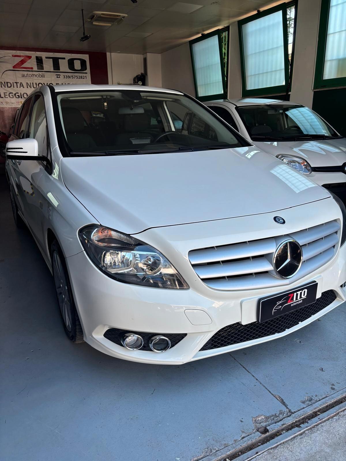 Mercedes-benz B 180 B 180 CDI BlueEFFICIENCY Premium