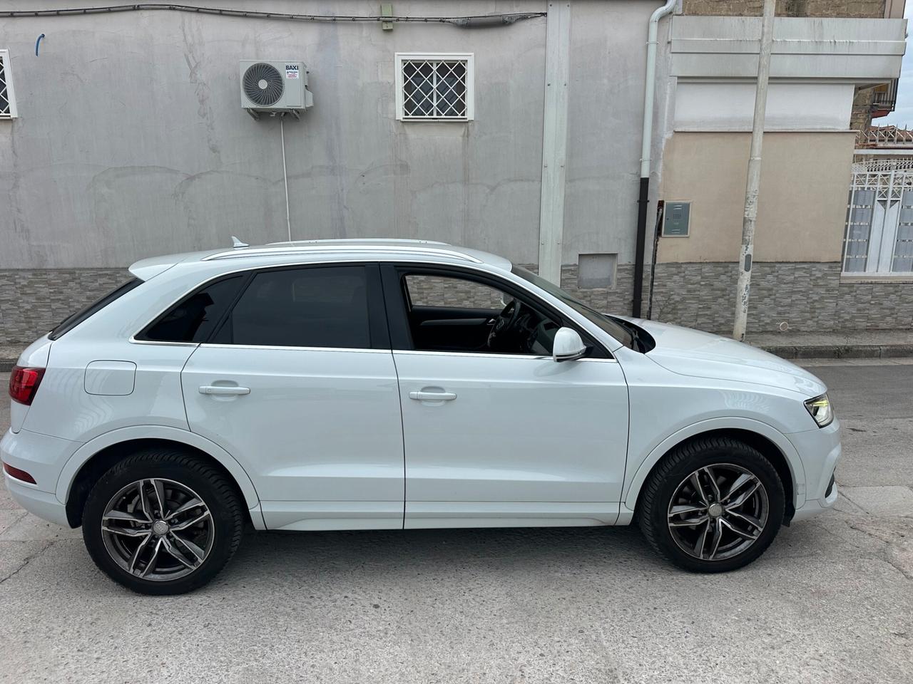 Audi Q3 2.0 TDI 150 CV quattro S tronic Km 150.000