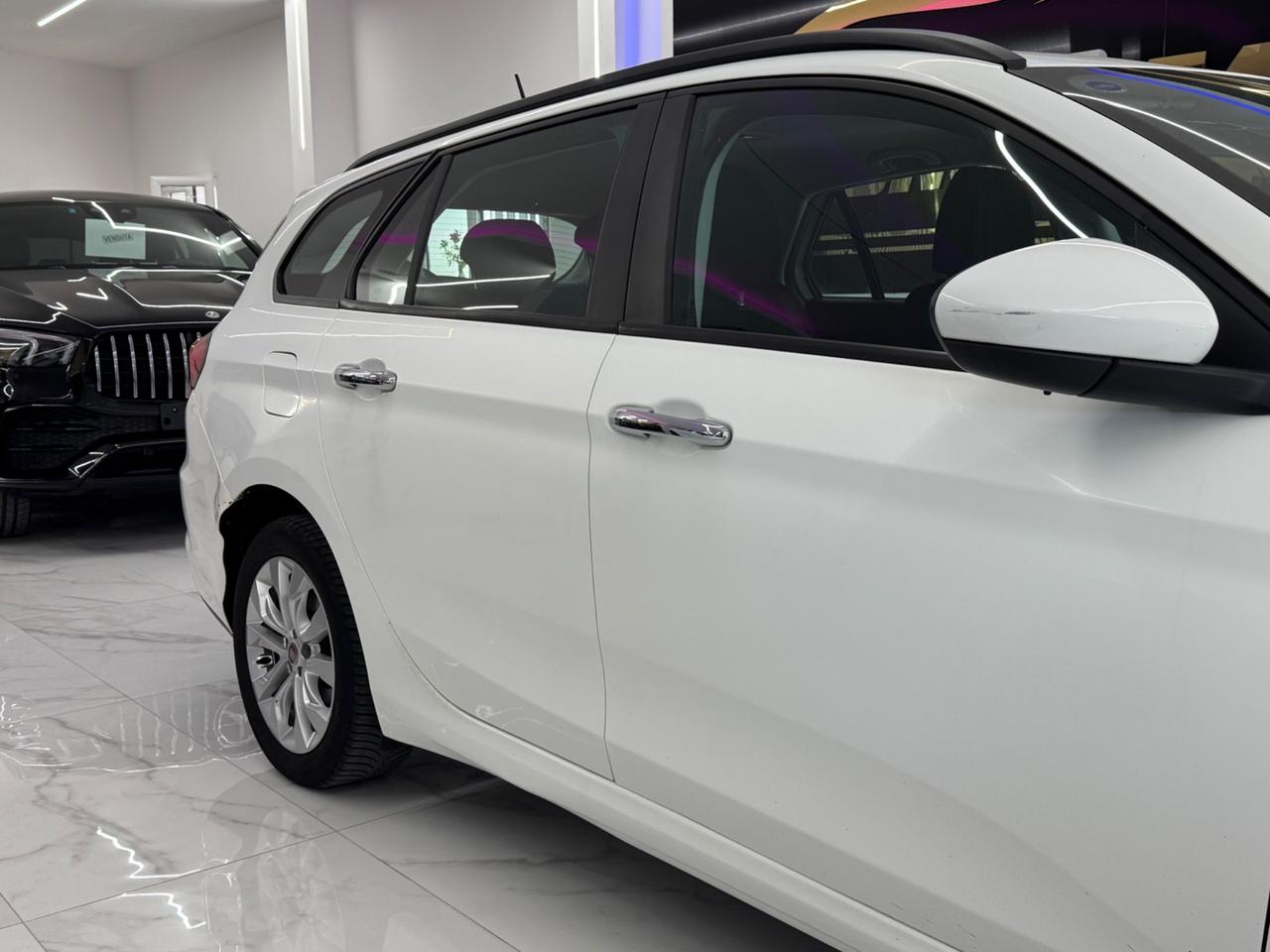Fiat Tipo 1.3MJT Lounge Full Optional