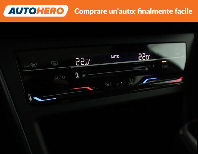 VOLKSWAGEN Taigo 1.0 TSI 110 CV DSG R-Line