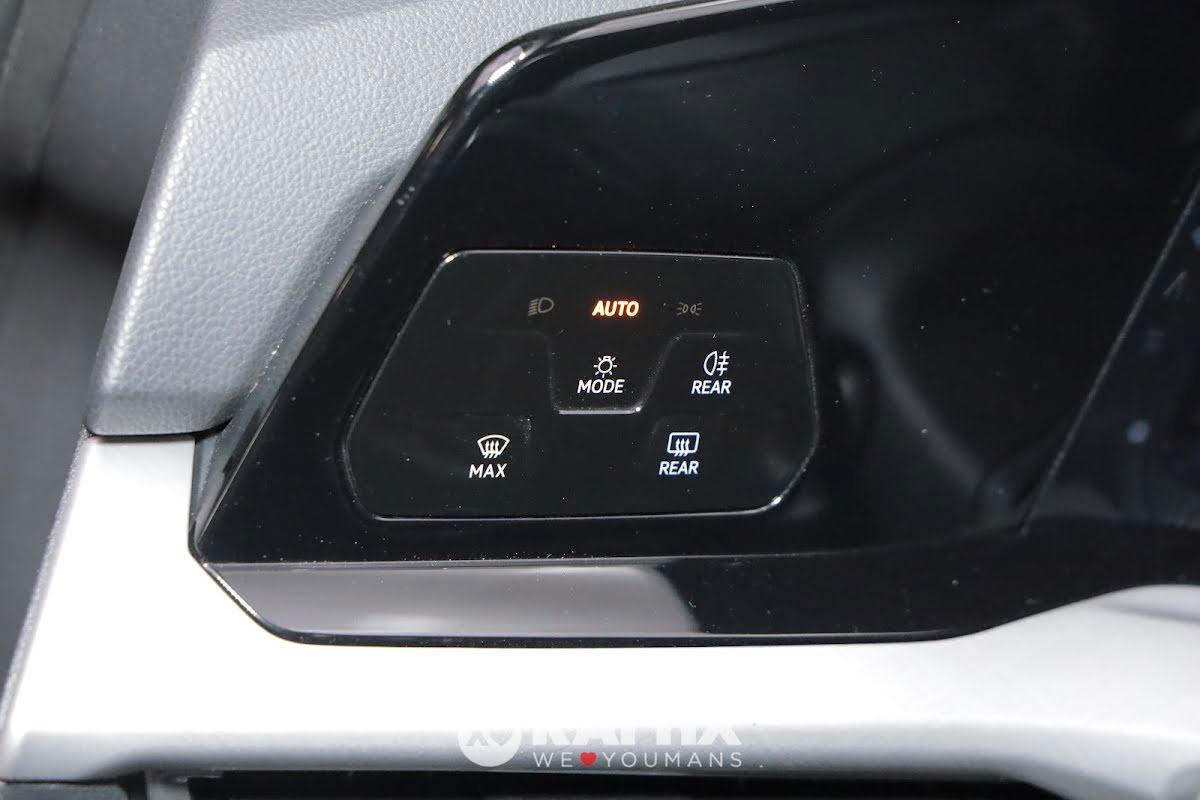 Volkswagen Golf 1.5 etsi evo 150CV Life dsg