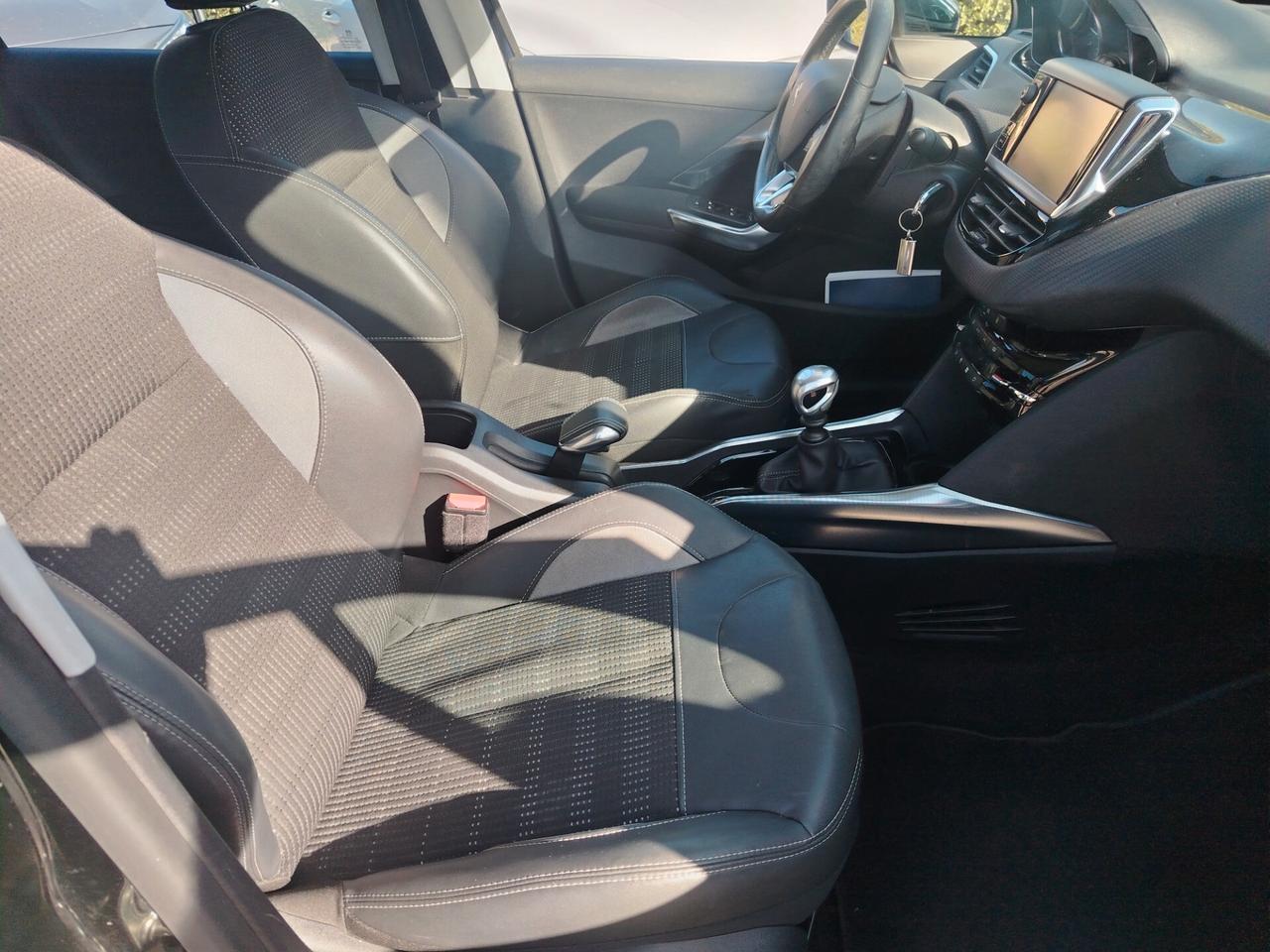 Peugeot 2008 BlueHDi 100 S&S Allure