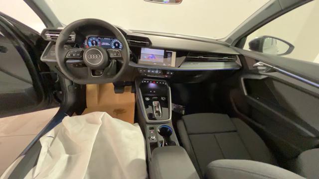 AUDI A3 SPB 35 TDI S tronic S line - TETTO!