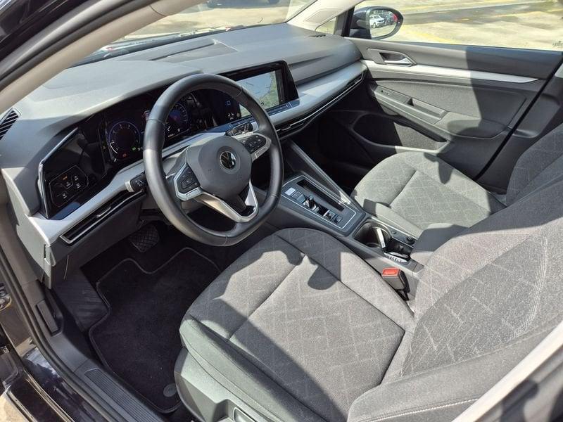 Volkswagen Golf 2.0 tdi Life 150cv dsg