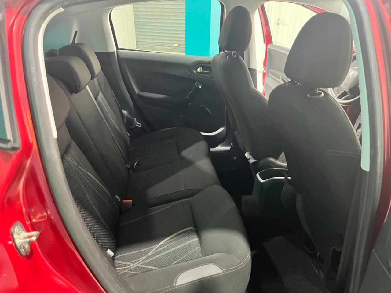 PEUGEOT 208 1.4 DIESEL 68CV *OK NEOPATENTATI