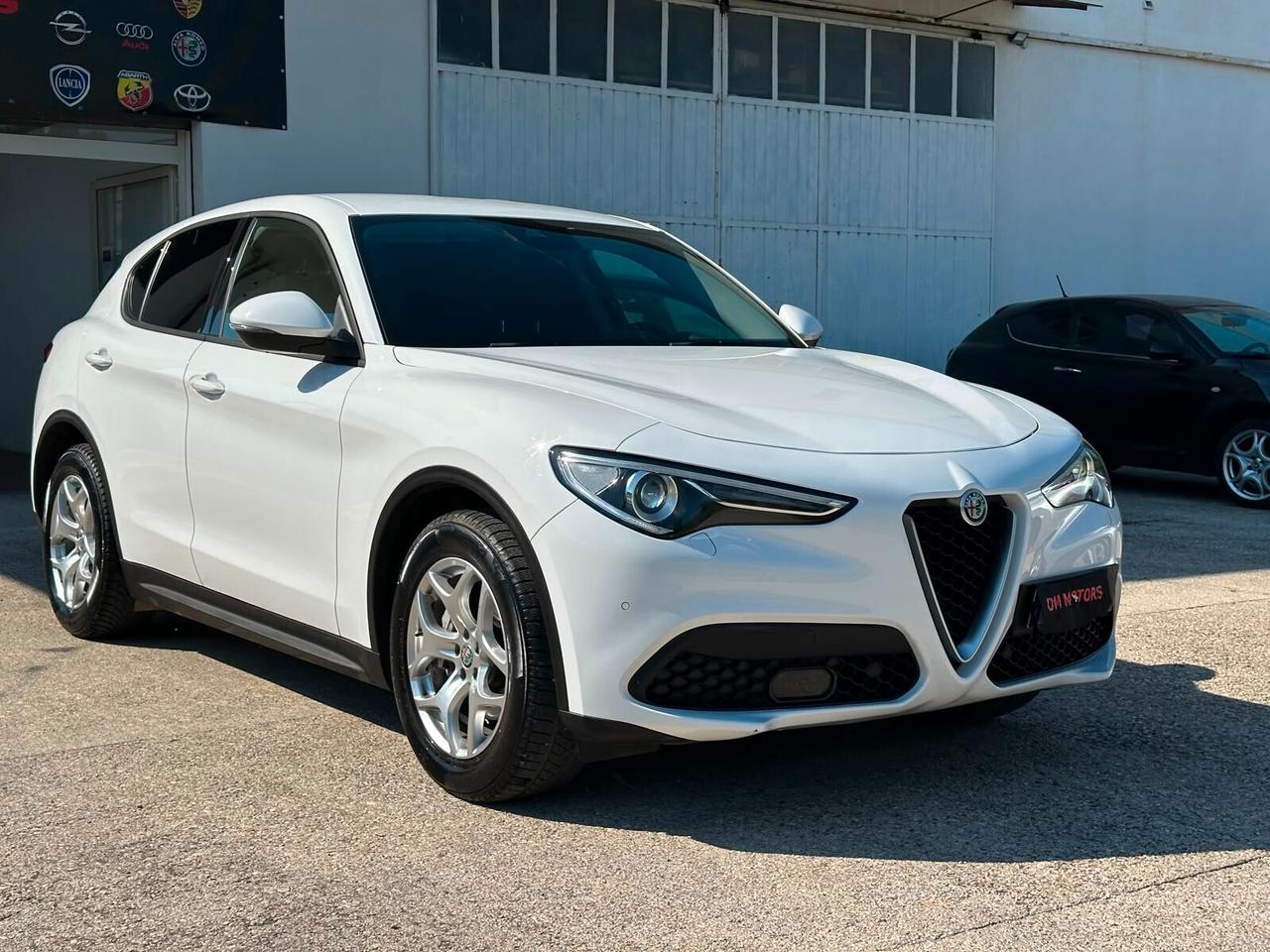 Alfa Romeo Stelvio 2.2 TD 160CV Business AT8 RWD