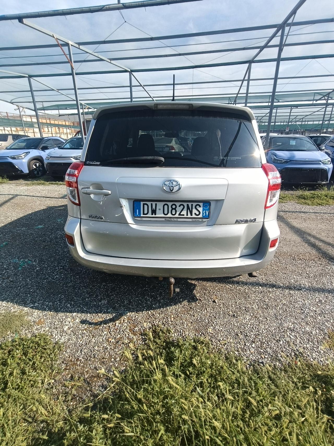 Toyota RAV 4 RAV4 Crossover 2.2 D-4D 150 CV DPF Luxury