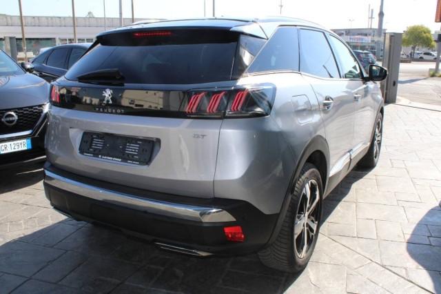 Peugeot 3008 II 1.5 bluehdi GT Pack 130cv eat8 Con TETTO APRIBILE