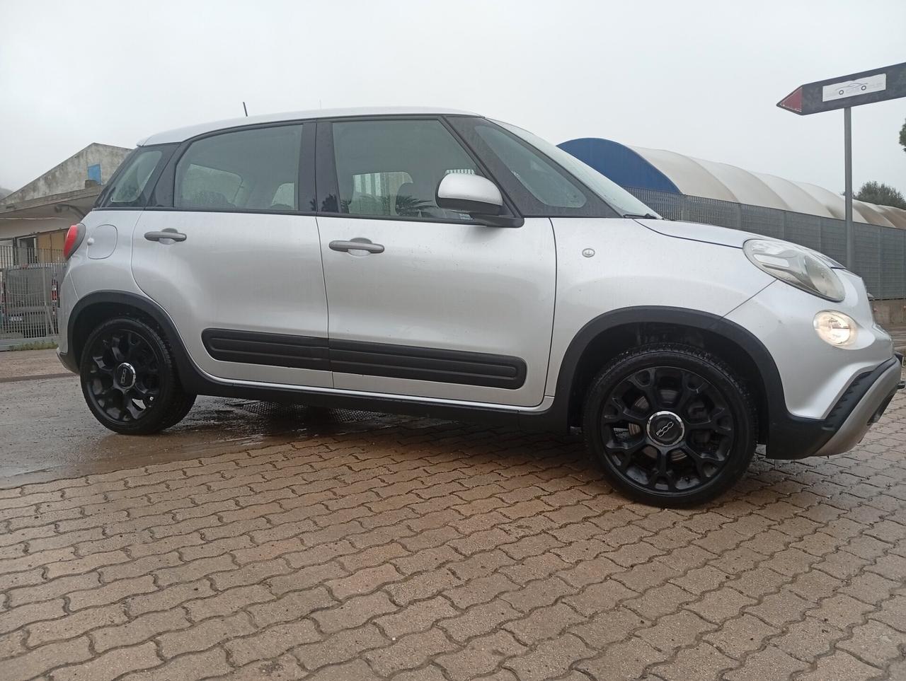 Fiat 500L 1.4 95 CV S&S Cross