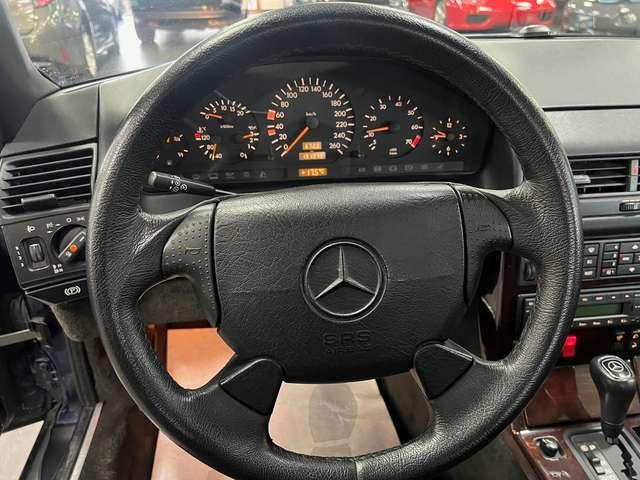 Mercedes-Benz SL 320